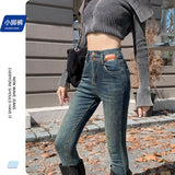 Cement Gray Trousers Women 2026 Autumn New Design Feel Lumbar Scalp Card Plus Velvet Buckle Pencil Pants