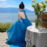 2025 French Goddess Exquisite Sexy Flowing High-End Temperament Seaside Holiday Wind Hanging Neck Dress