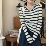 V-Neck Striped Knitted Jersey Women's Gas With Summer 2025 Early Autumn New Bottom Shirt Design Feeling Long-Sleeved Top