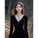Toasting Host Annual Meeting Dress Dress High-End Light Luxury Niche Temperament Famous Red Velvet V-Neck Dress