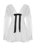 [Lillian] French Pure Desire V-Neck Bow Bow Waist A-Summer Female Summer Temperament Retro-Tailed Short Dress Dress